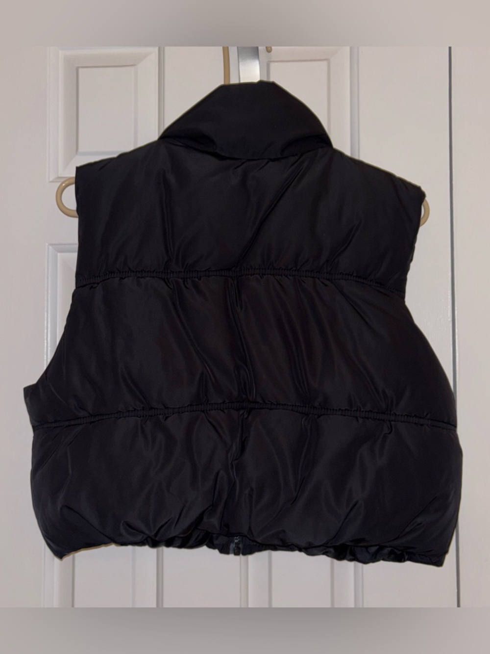 H&M Cropped Vest - Picture 4 of 10
